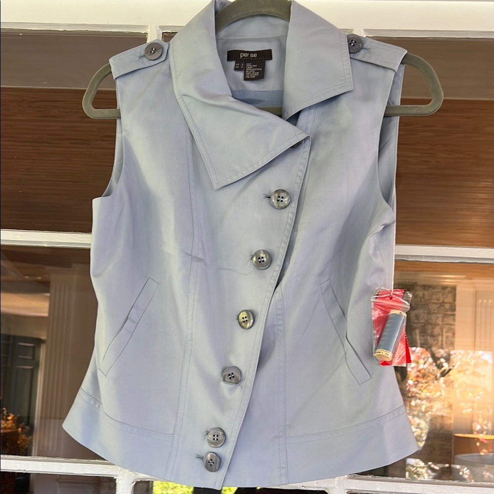 Per Se light Blue sleeveless silk top